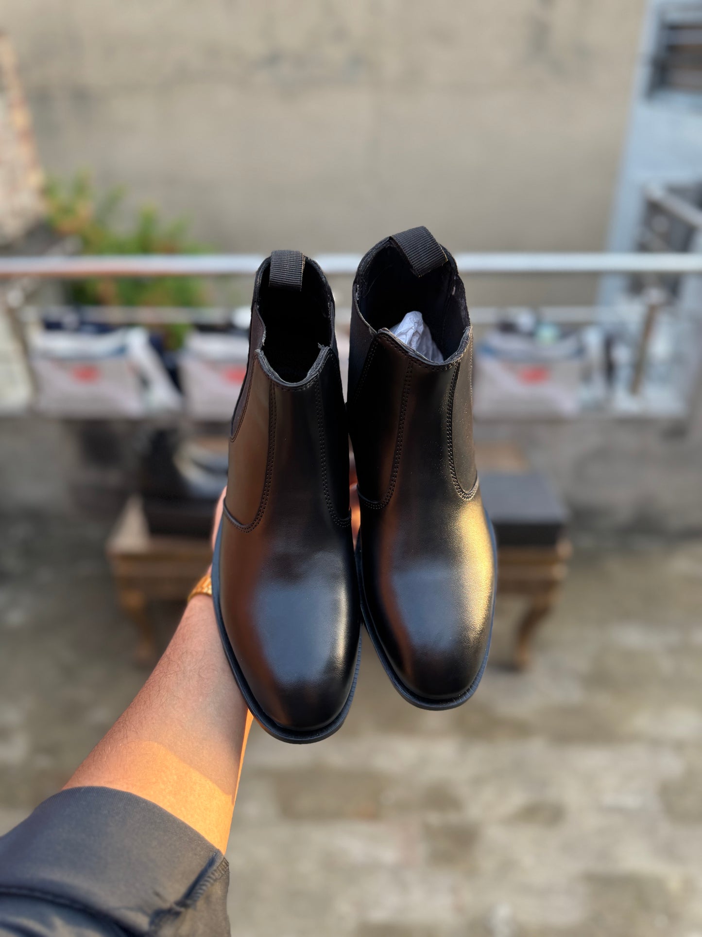 Premium Leather Men’s Chelsea Shoes – Classic Slip-On Formal & Casual Boots