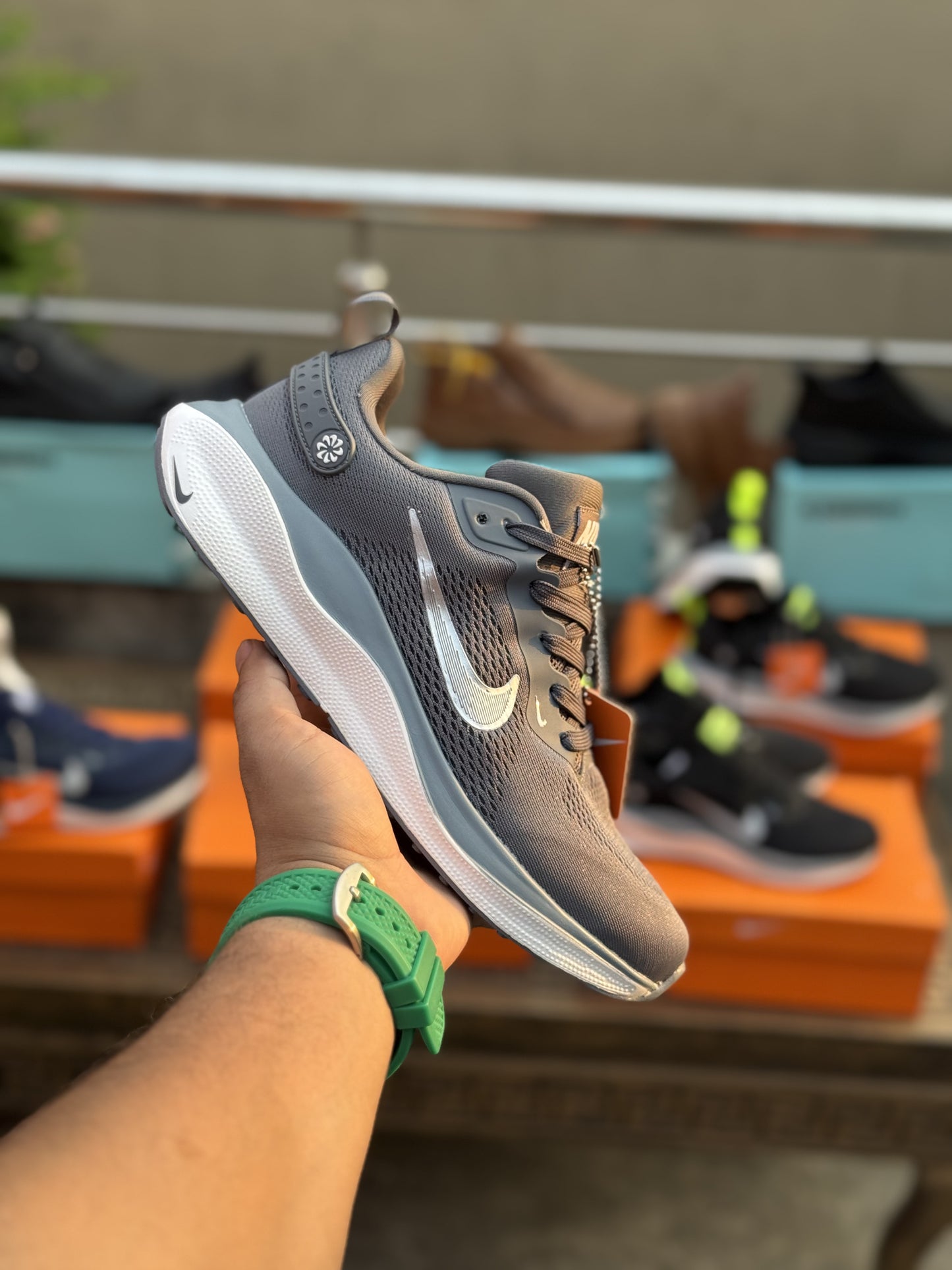 Nike Air Mesh Running Shoes