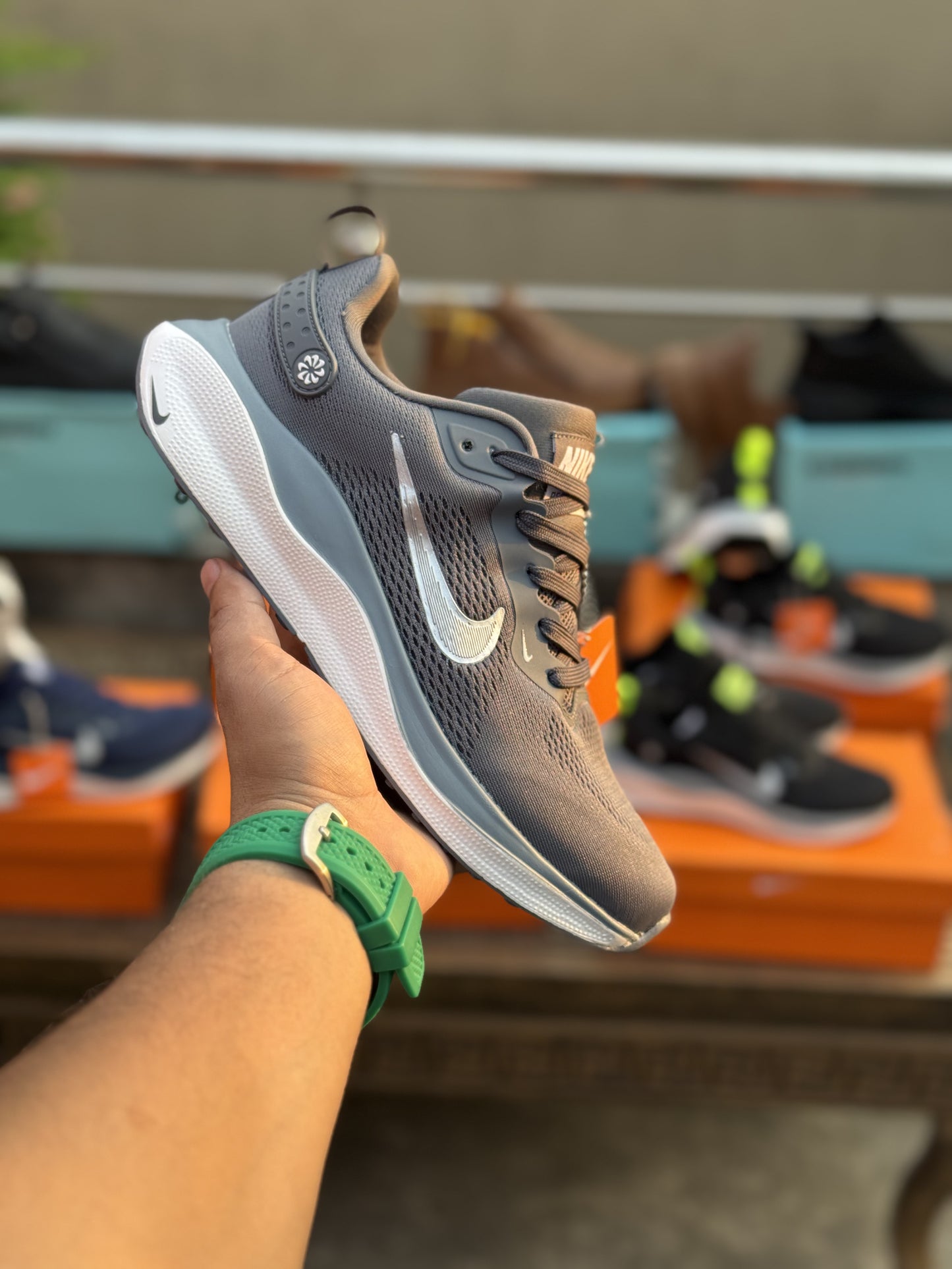 Nike Air Mesh Running Shoes