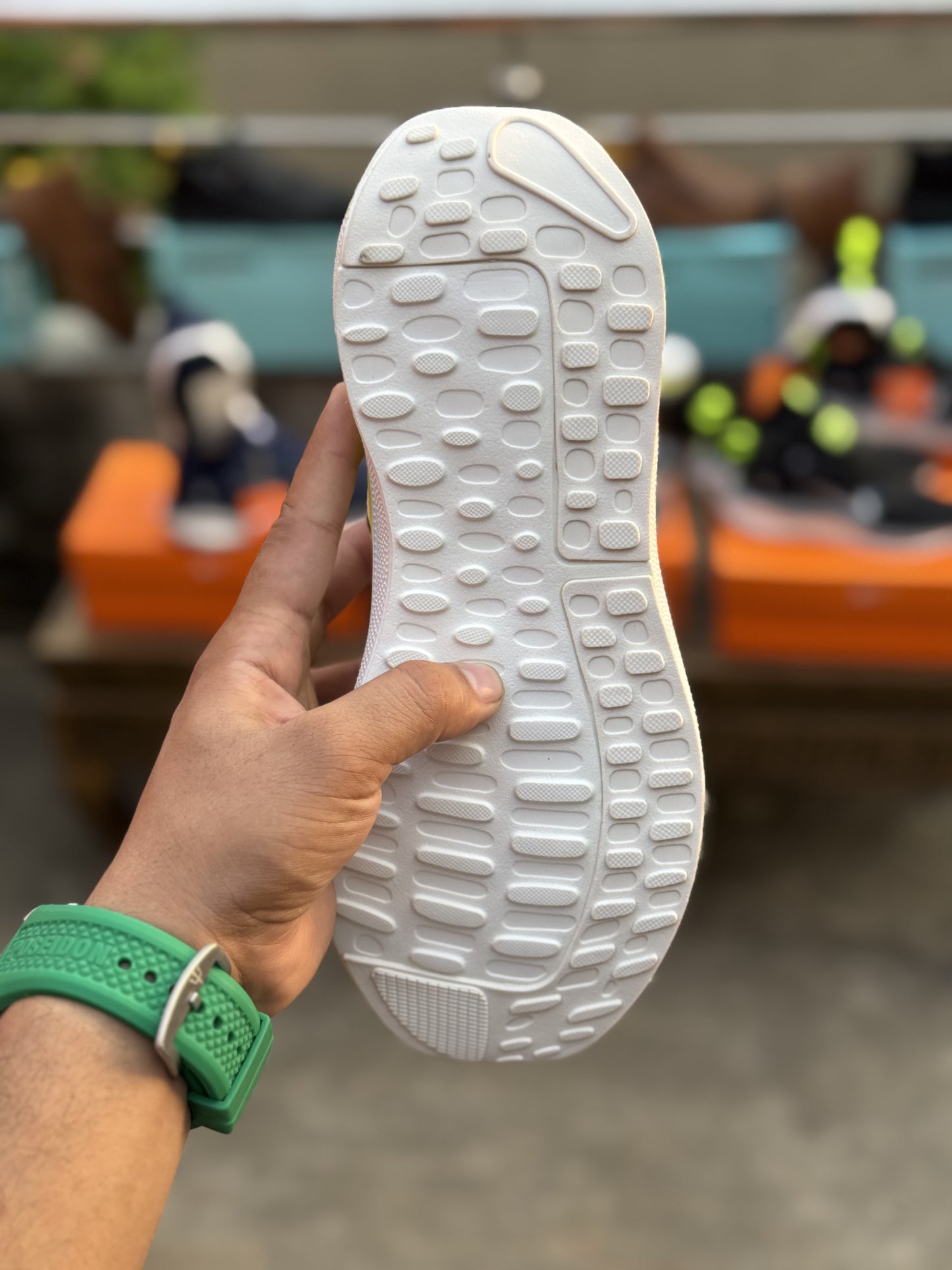 Nike Air Mesh Running Shoes