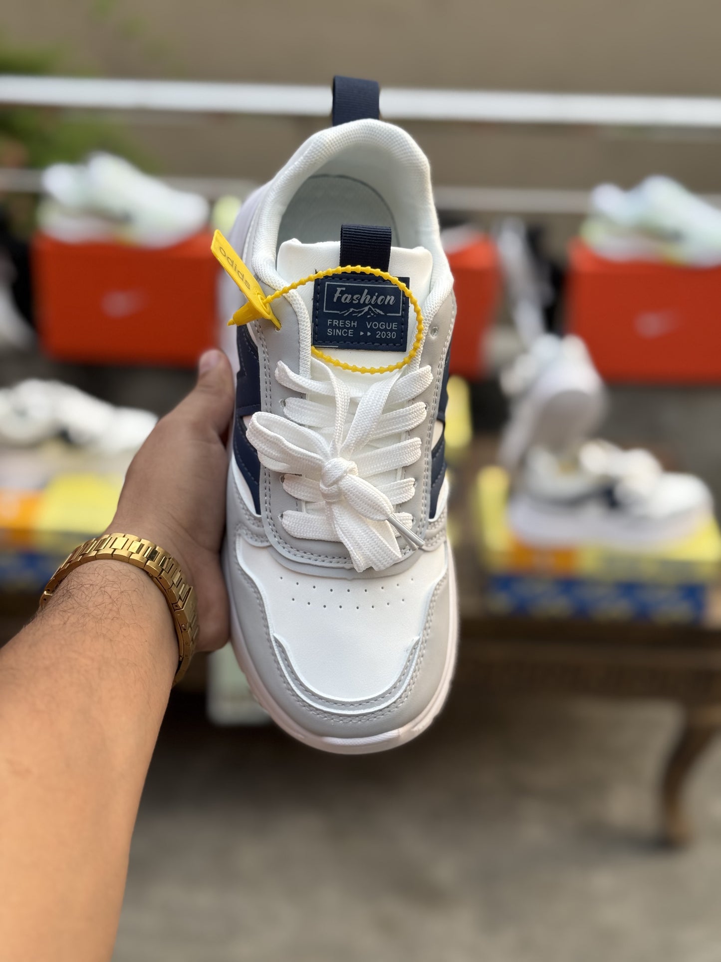 Sneaker 327