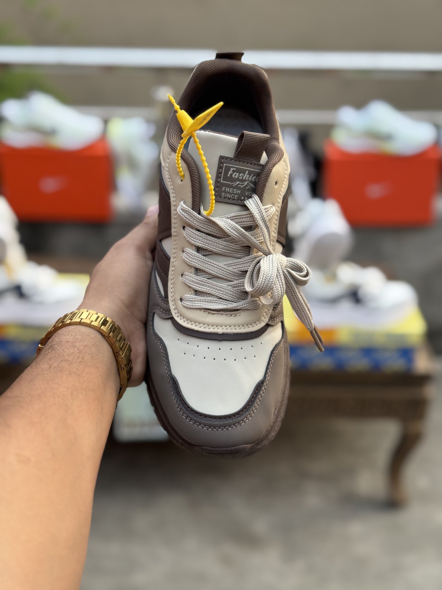 Sneaker 327