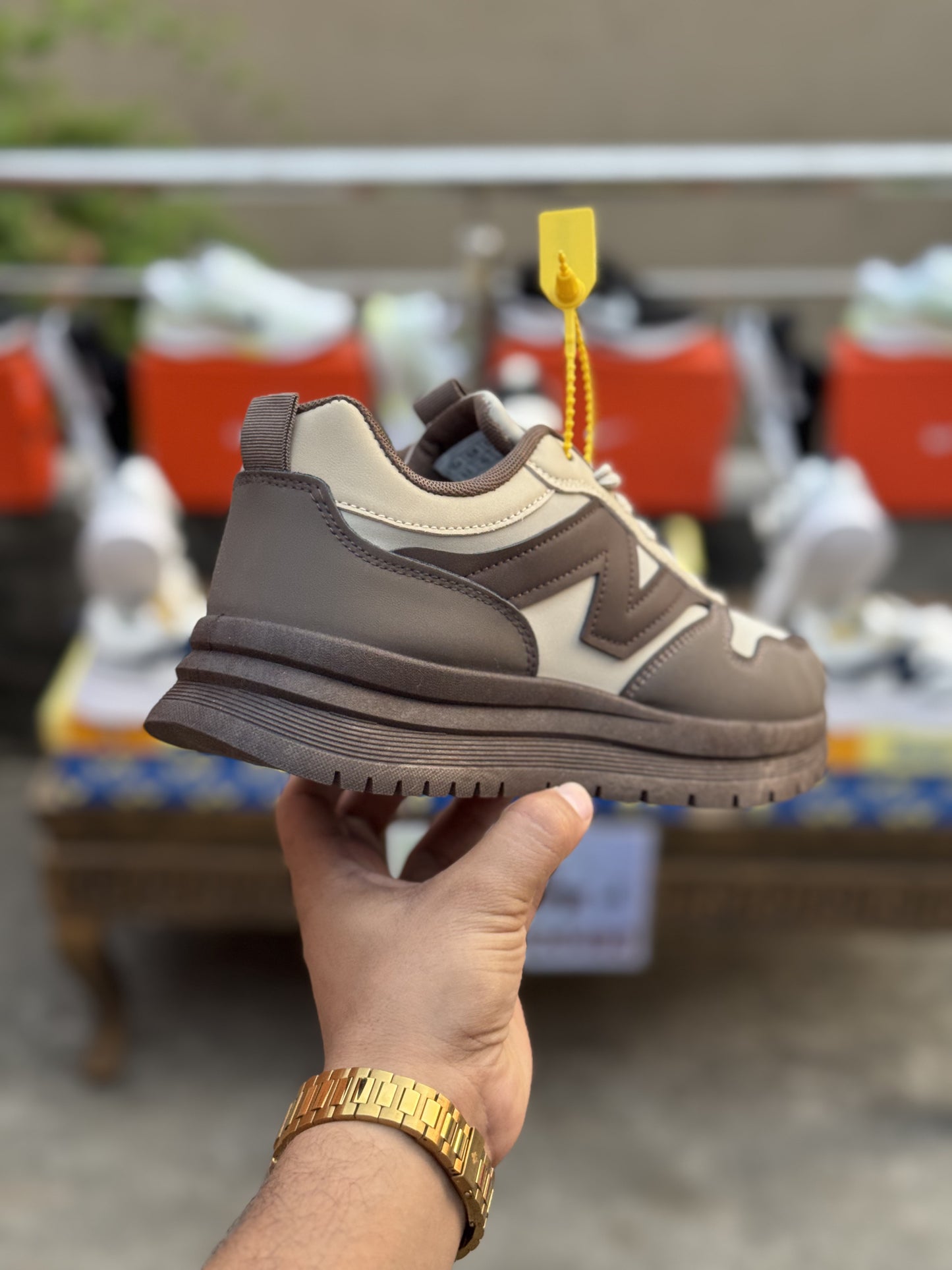 Sneaker 327