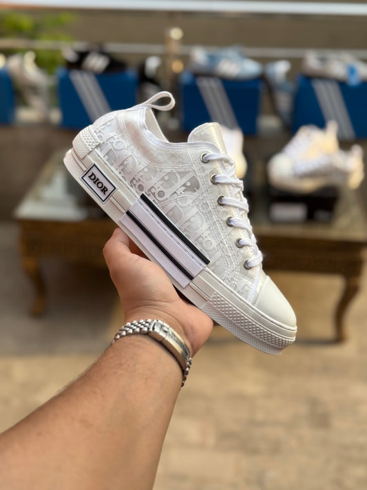 Dior-ToP-Premium  Grade Sneakers