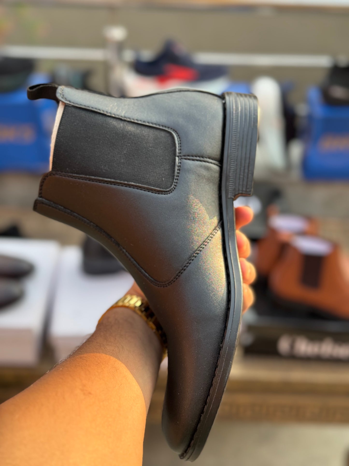 Handcrafted Chelsea Boots – Timeless Design for Every Occasion