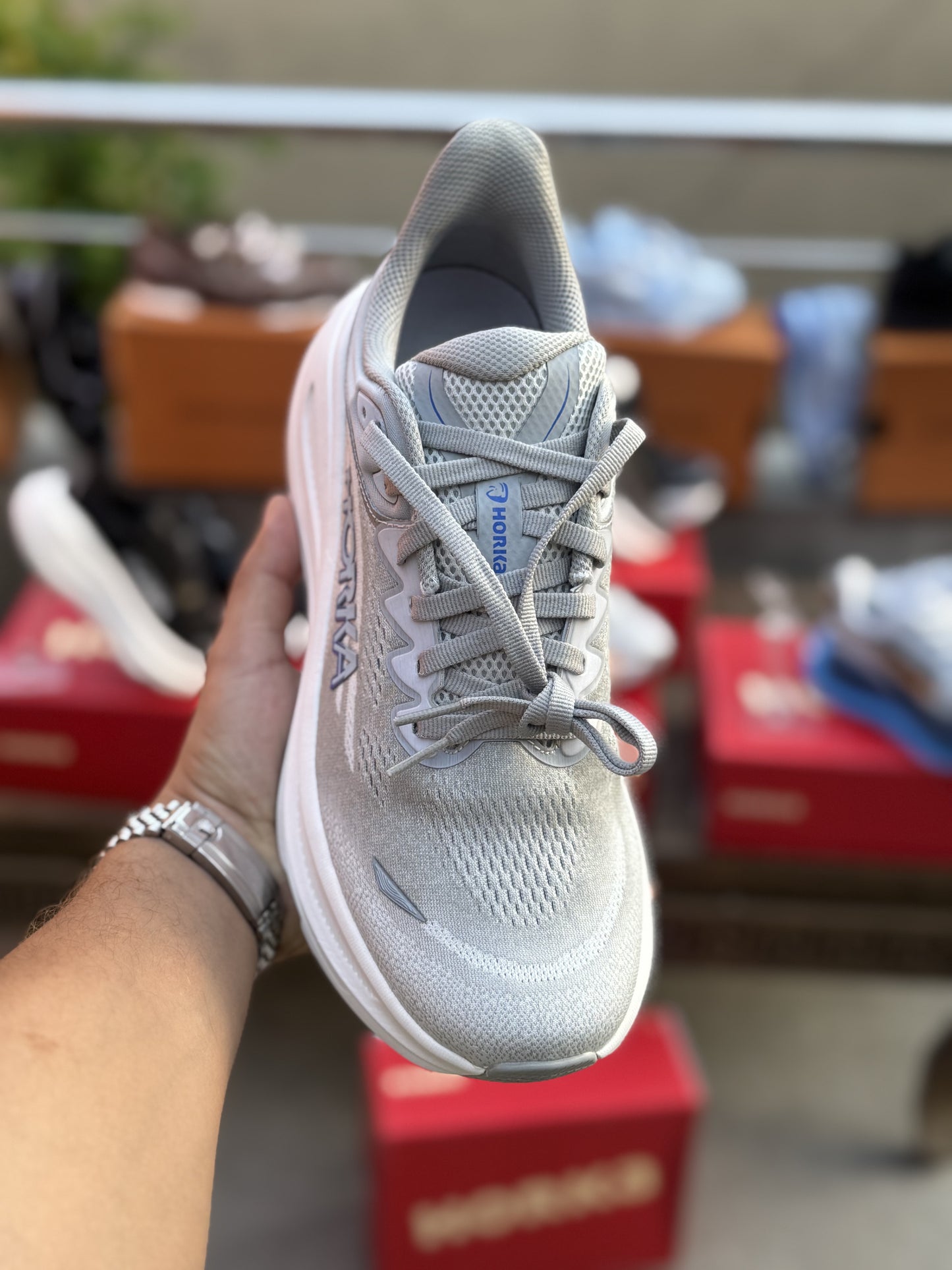 HORKA Bondi 9 Premiume Footwear