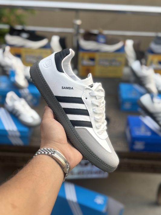 Samba Sneaker