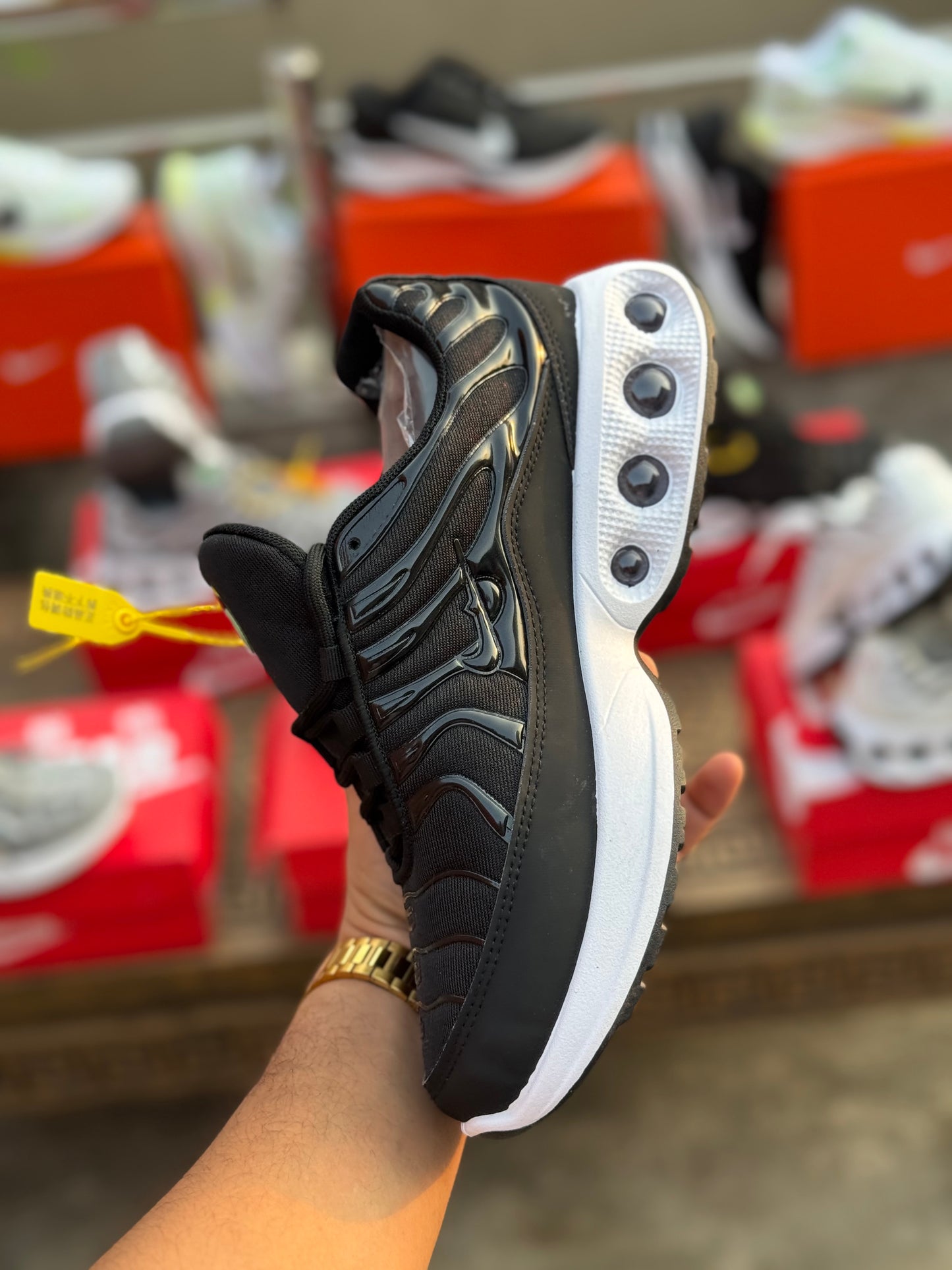 Air Plus Max Sneaker